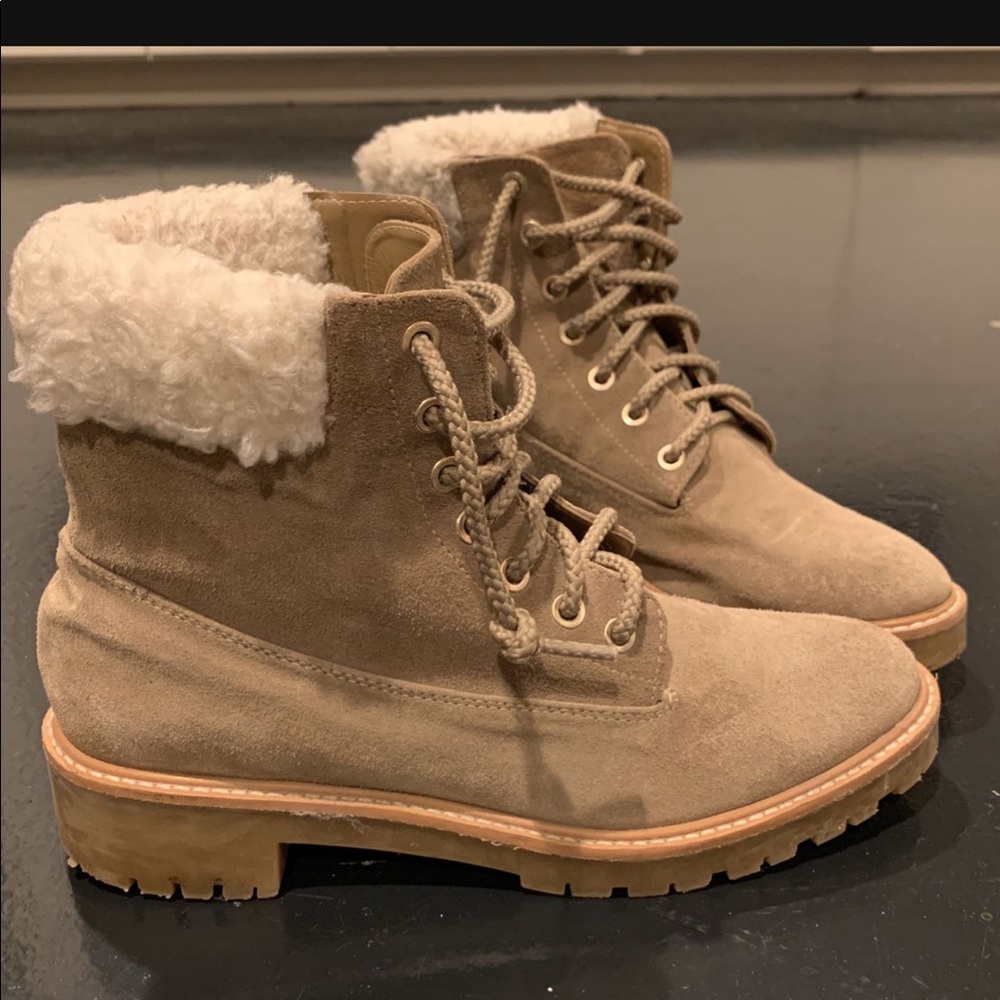 Women’s suede boots